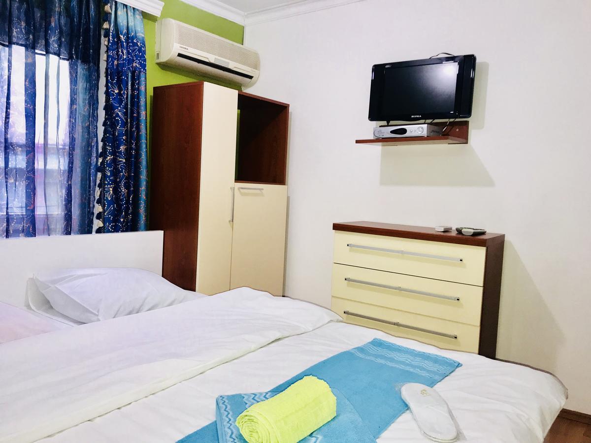 Check-In Hostel Baku Exterior photo